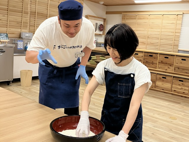 体験教室の運営補助スタッフ｜話すのが好き！笑顔が見たい！そんな方...