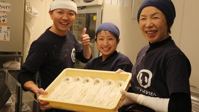 空き時間を活用☆週2日～、1日3h～！未経験歓迎◎まかない有！シ...